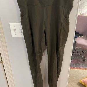 Lululemon Invigorate High Rise Leggings 25” size 10 in Olive